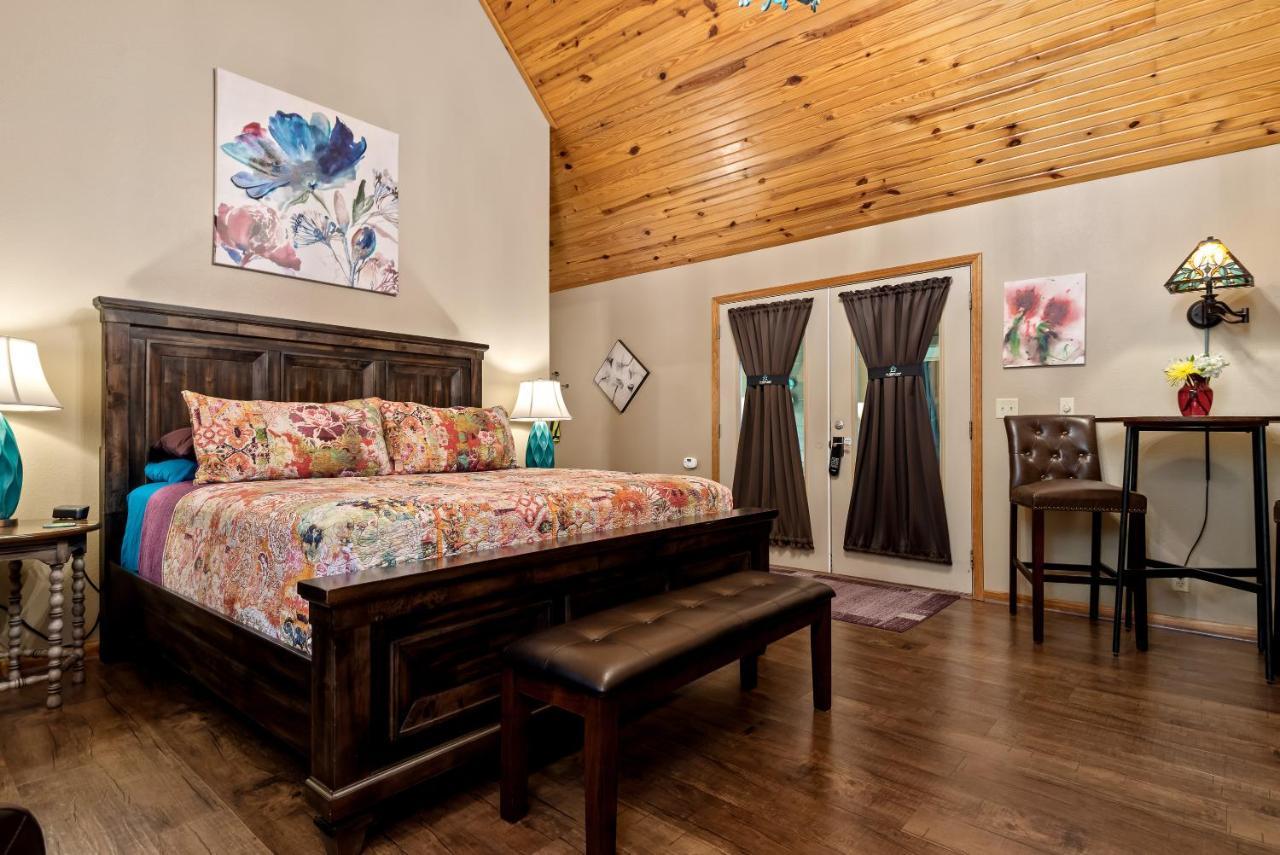 The Woods Cabins Eureka Springs Dış mekan fotoğraf